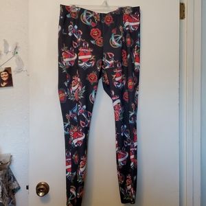 Tattoo print scuba leggings